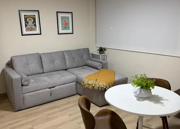 Apartment In Del Valle Norte *